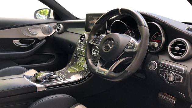 Mercedes-Benz C-Class Listing Image