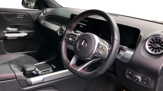 Mercedes-Benz GLB Listing Image
