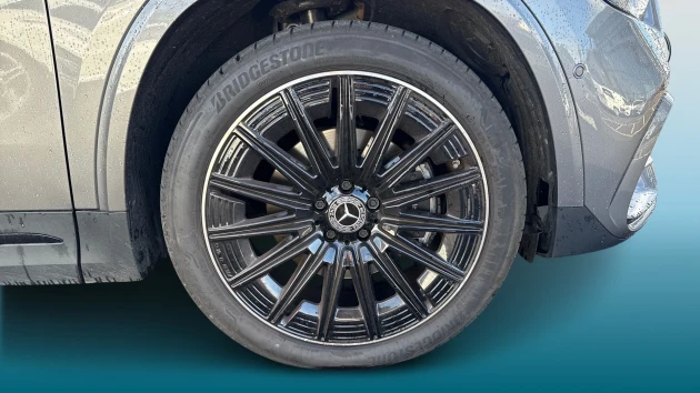 Mercedes-Benz GLA Listing Image