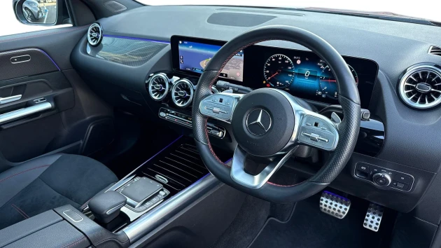 Mercedes-Benz GLA Listing Image