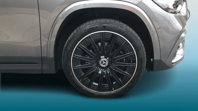 Mercedes-Benz GLA Listing Image