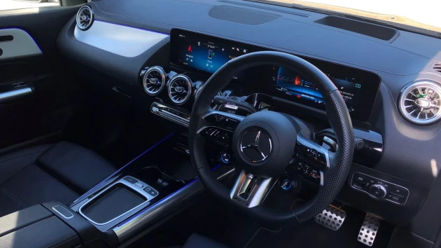 Mercedes-Benz GLA Listing Image