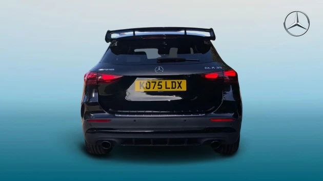 Mercedes-Benz GLA Listing Image
