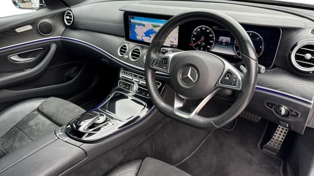 Mercedes-Benz E-Class Listing Image