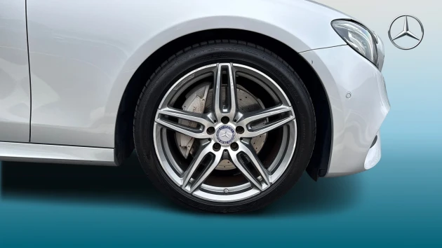 Mercedes-Benz E-Class Listing Image