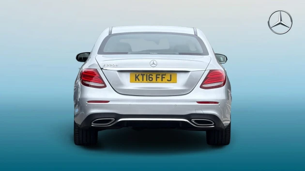 Mercedes-Benz E-Class Listing Image