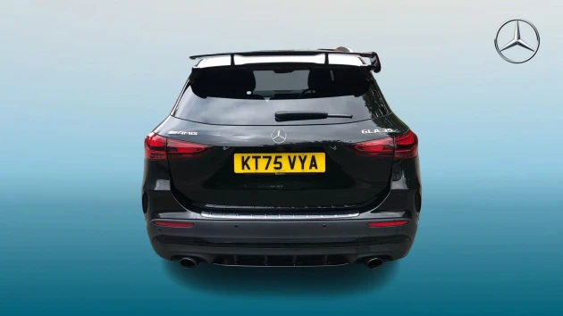 Mercedes-Benz GLA Listing Image