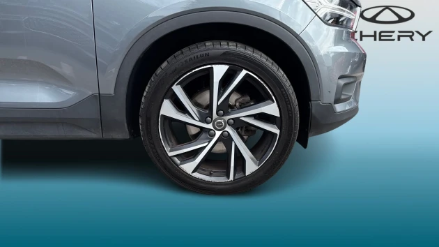 Volvo XC40 Listing Image