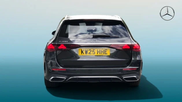 Mercedes-Benz E-Class Listing Image