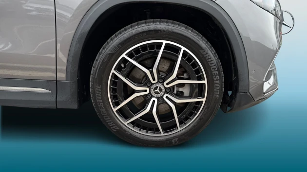 Mercedes-Benz EQA Listing Image