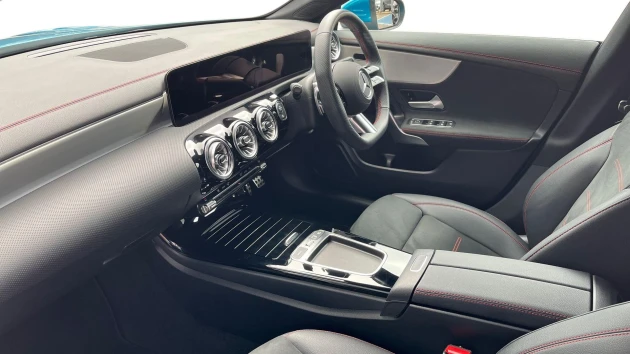 Mercedes-Benz CLA Listing Image