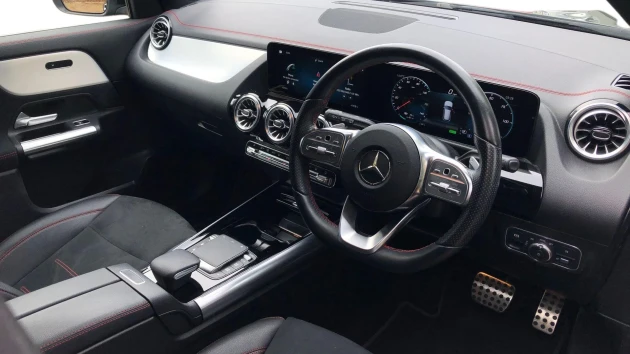 Mercedes-Benz EQA Listing Image