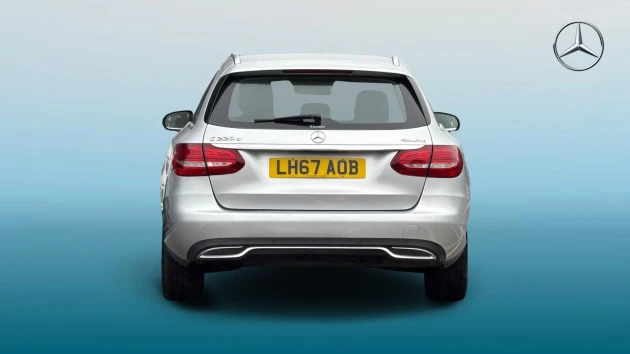Mercedes-Benz C-Class Listing Image