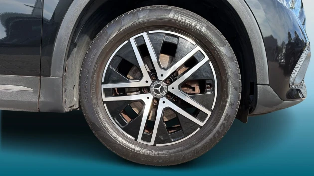 Mercedes-Benz GLA Listing Image