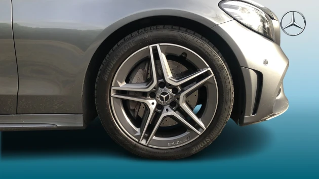 Mercedes-Benz C-Class Listing Image