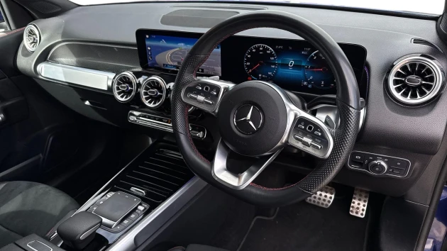 Mercedes-Benz GLB Listing Image