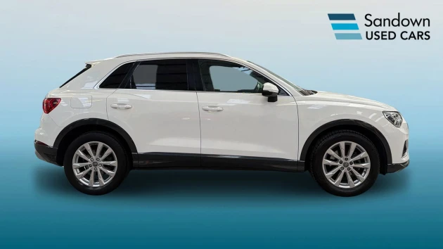 Audi Q3 Listing Image