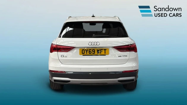 Audi Q3 Listing Image