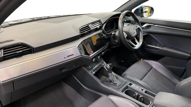 Audi Q3 Listing Image