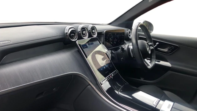 Mercedes-Benz GLC Listing Image