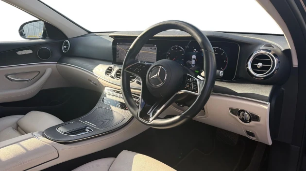 Mercedes-Benz E-Class Listing Image