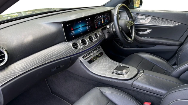 Mercedes-Benz E-Class Listing Image