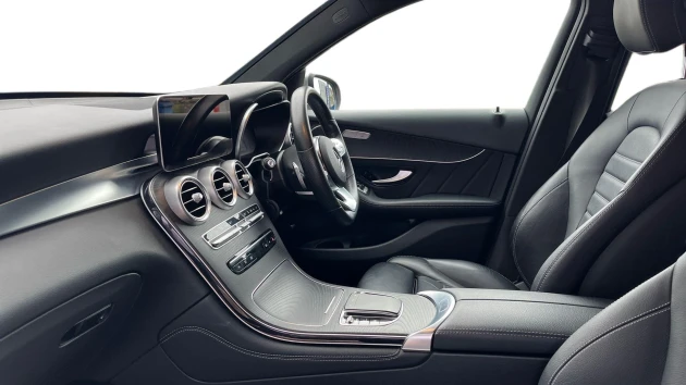 Mercedes-Benz GLC Listing Image