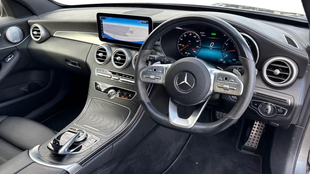 Mercedes-Benz C-Class Listing Image