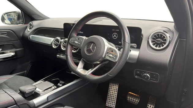 Mercedes-Benz GLB Listing Image