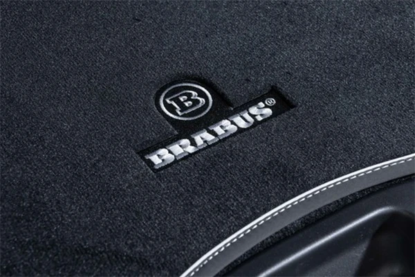 VELOUR TRUNK MAT