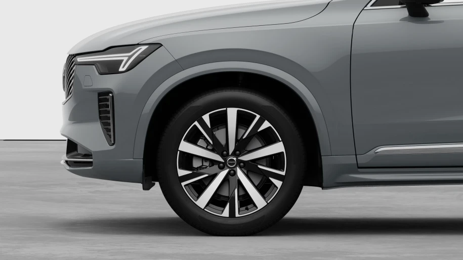 imgi_22_exterior-studioDetails-wheel_90DEE30C67EF9D237D84B41A3B92656BABC45EDD.png