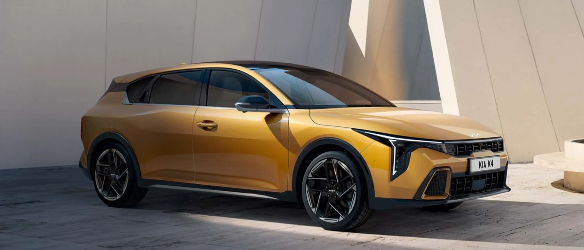 Kia K4