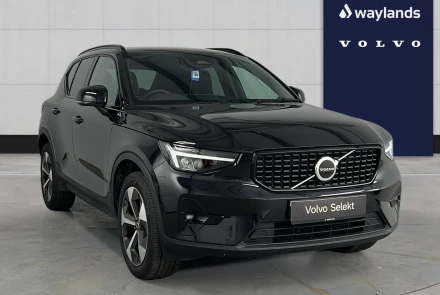 VOLVO XC40 Listing Image