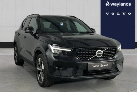 VOLVO XC40 Listing Image
