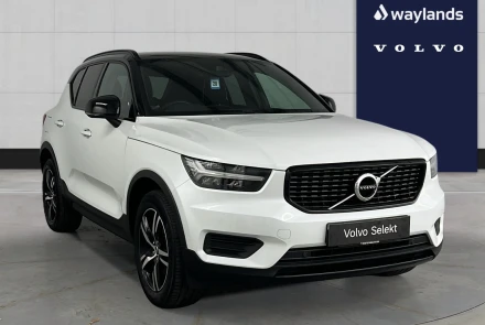 VOLVO XC40 Listing Image