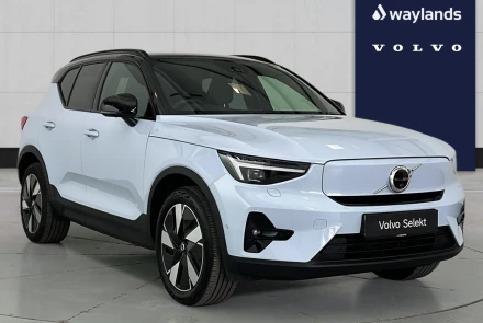 VOLVO EX40 Listing Image