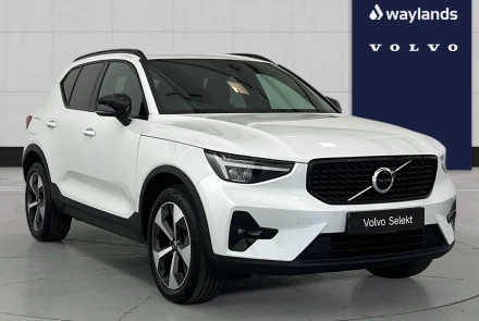 VOLVO XC40 Listing Image