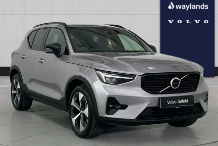 VOLVO XC40 Listing Image