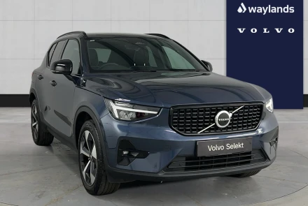 VOLVO XC40 Listing Image