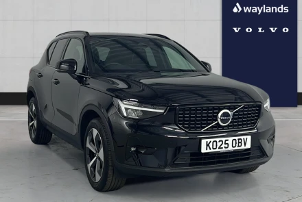 VOLVO XC40 Listing Image
