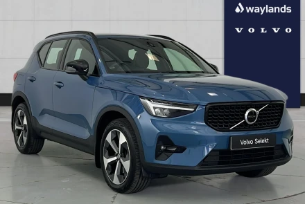 VOLVO XC40 Listing Image