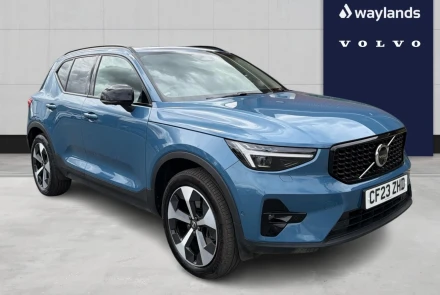 VOLVO XC40 Listing Image