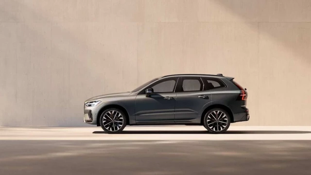Volvo XC60 T6 Plus Pro Dark