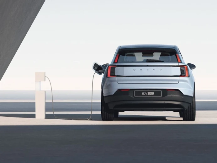 Discover the All-Electric Volvo EX30 Cross Country