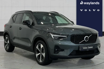 VOLVO XC40 Listing Image
