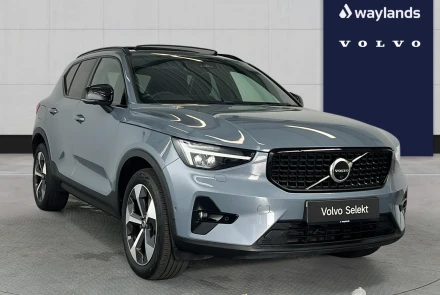 VOLVO XC40 Listing Image