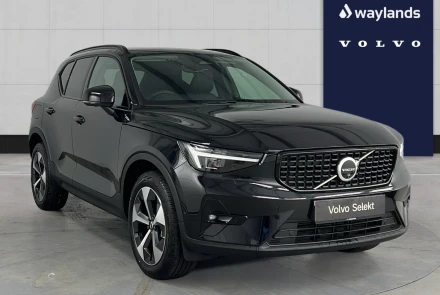VOLVO XC40 Listing Image