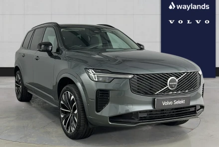 VOLVO XC90 Listing Image