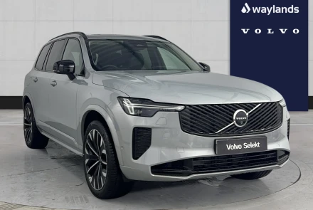 VOLVO XC90 Listing Image