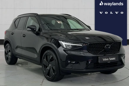 VOLVO XC40 Listing Image